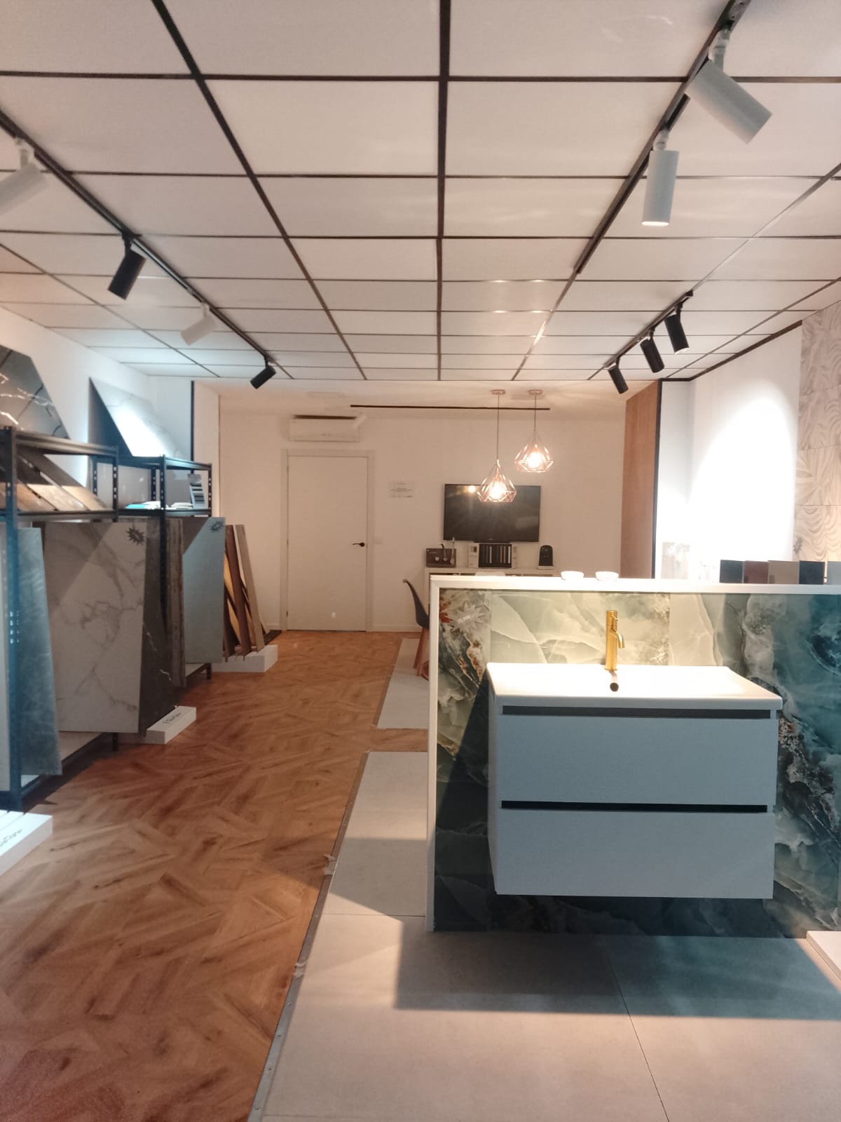 reformacb_tienda_salou_01